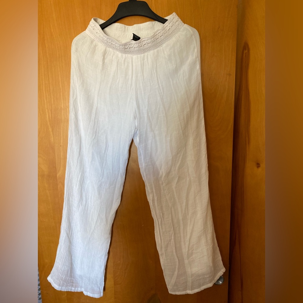 Ladies White Pants